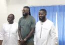 Conakry : la légende togolaise Emmanuel Adebayor reçue par Paul Moussa Diawara à la Marine marchande