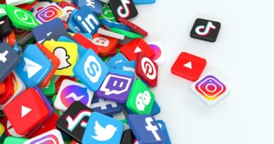 RÉSEAUX SOCIAUX : LE VÉRITABLE PARADOXE GUINÉEN