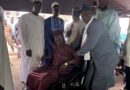Humanitaire/Législatives : les députés uninominaux de la GMD font un don de chaises roulantes aux personnes handicapées