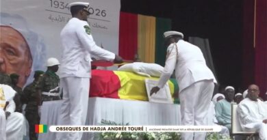 Palais du peuple : un ultime hommage rendu à feue Hadja Andrée Touré