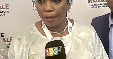 Honorable Aminata Kassa Camara réaffirme son engagement à travailler aux côtés de ses collègues parlementaires