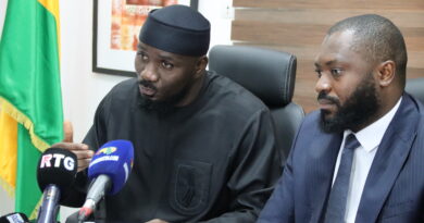 Attaques et injures entre fans d’artistes : les mises en garde du BGDA et de la DGS